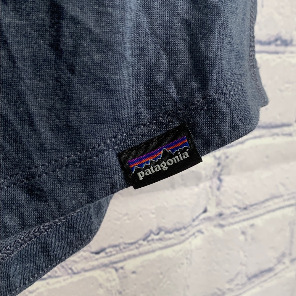 Patagonia Womens Capilene Cool Trail Short-Sleeve Top Blue Size M Outdoor Casual - Picture 2 of 6